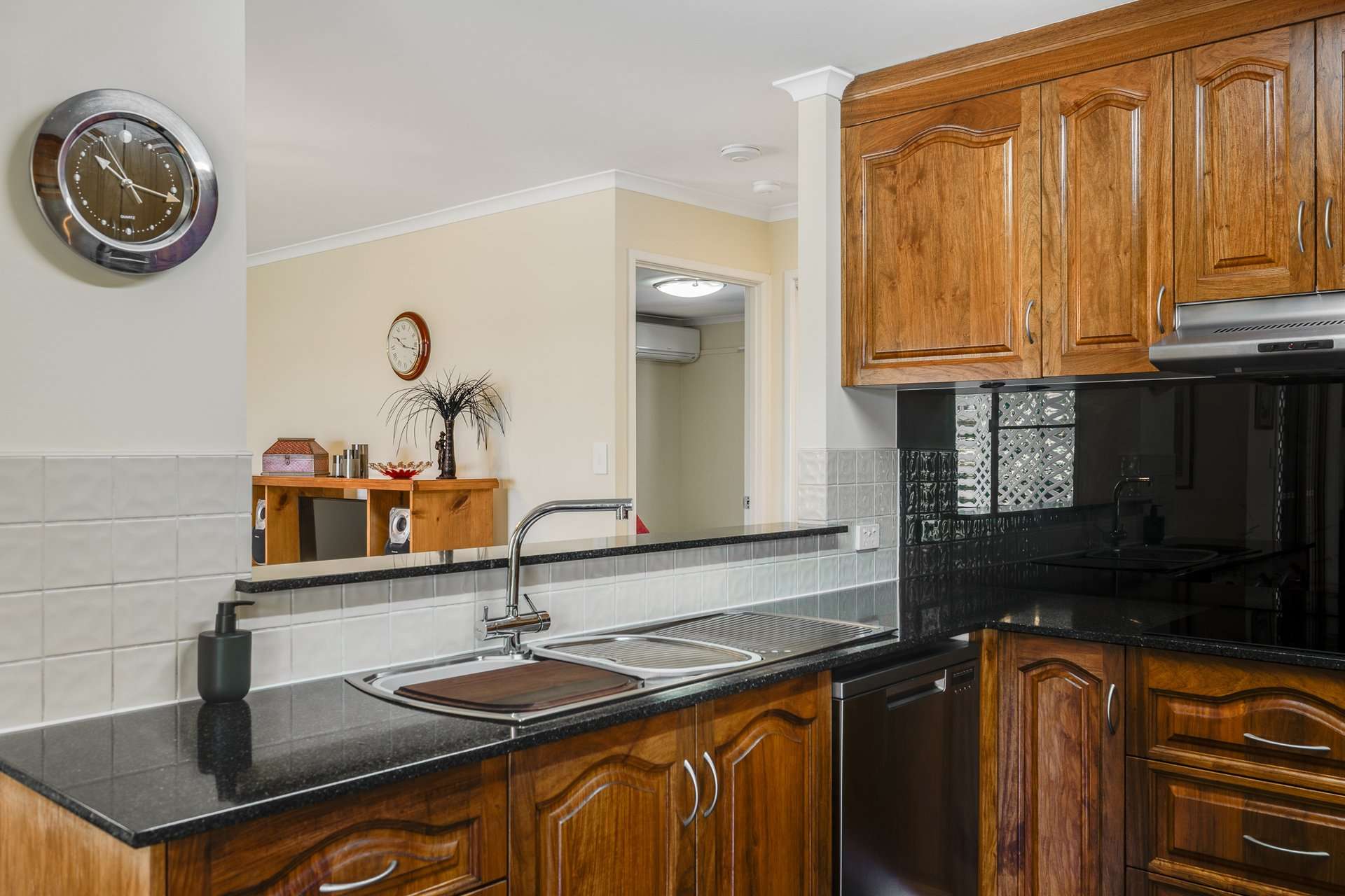 14 Junction Street, Gowrie Junction For Sale by Farmbuy.com - image 4