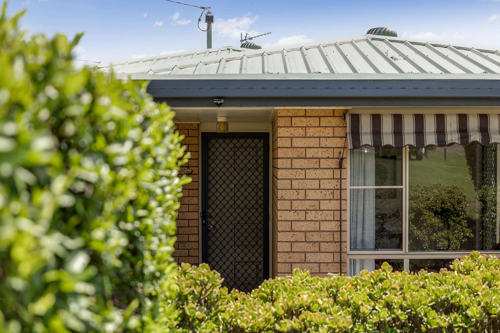14 Junction Street, Gowrie Junction For Sale by Farmbuy.com - image 2