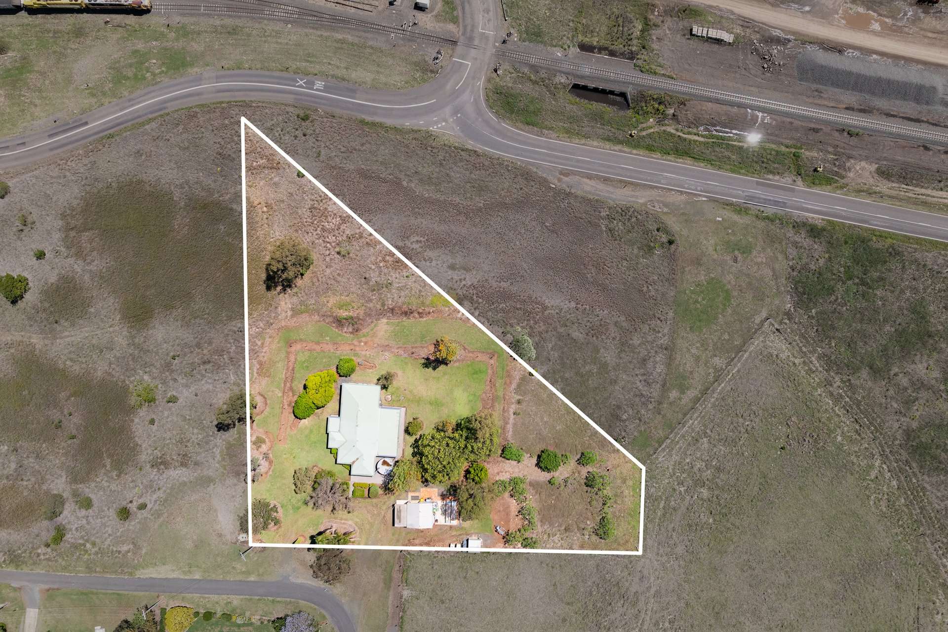 14 Junction Street, Gowrie Junction For Sale by Farmbuy.com - image 23