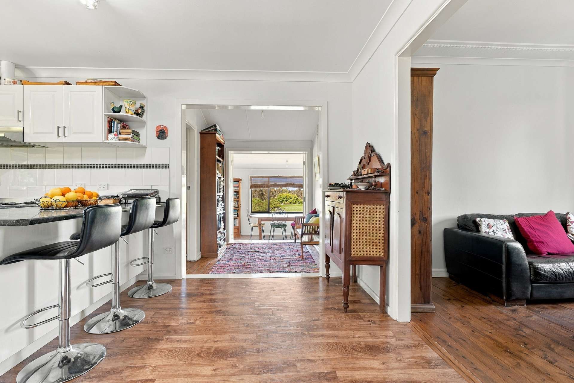 5 Riverview Place, Cowra For Sale by Farmbuy.com - image 7
