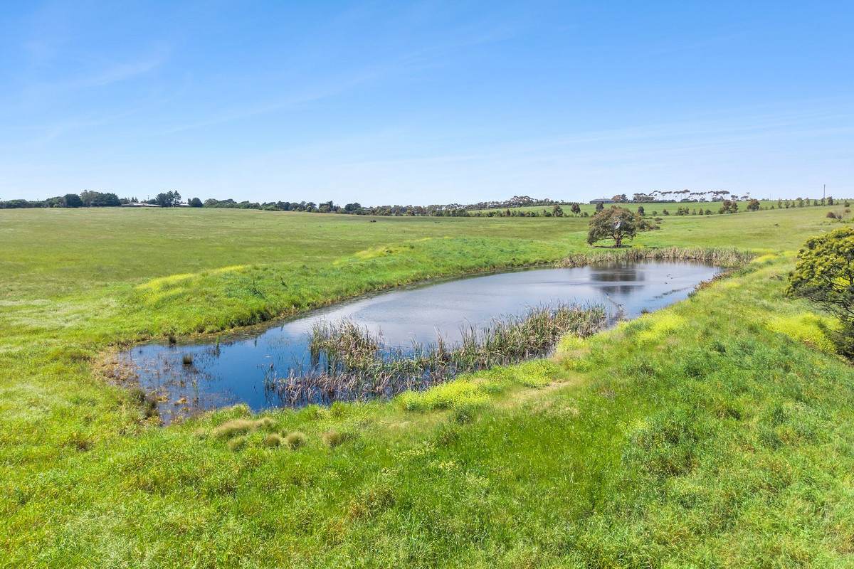 825 Princes Highway, Mount Moriac Auction by Farmbuy.com - image 15