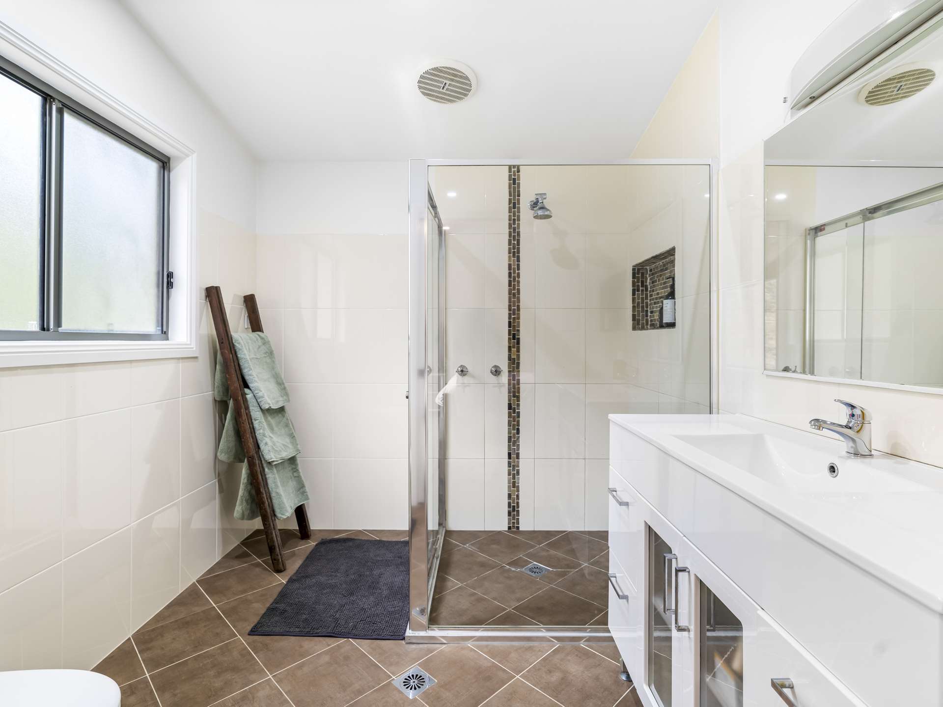 501 Laws Farm Rd, Cumberland Reach For Sale by Farmbuy.com - image 16