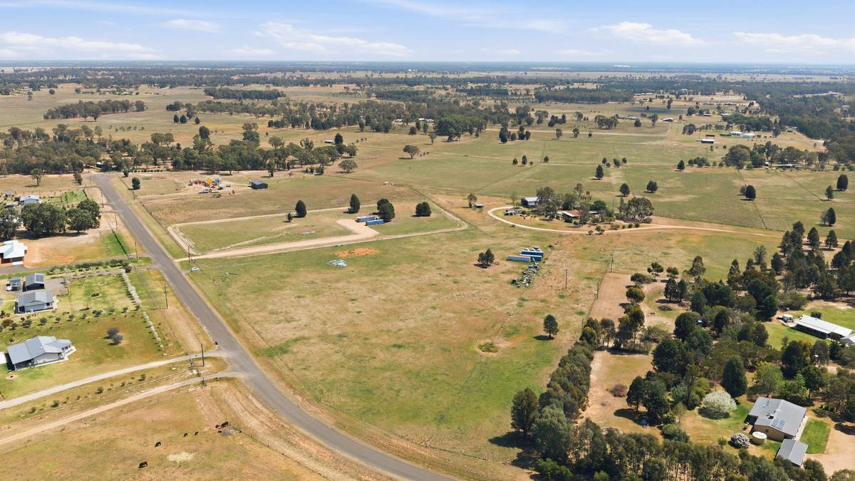 52 Coppleson Drive, Narrabri For Sale by Farmbuy.com - image 9
