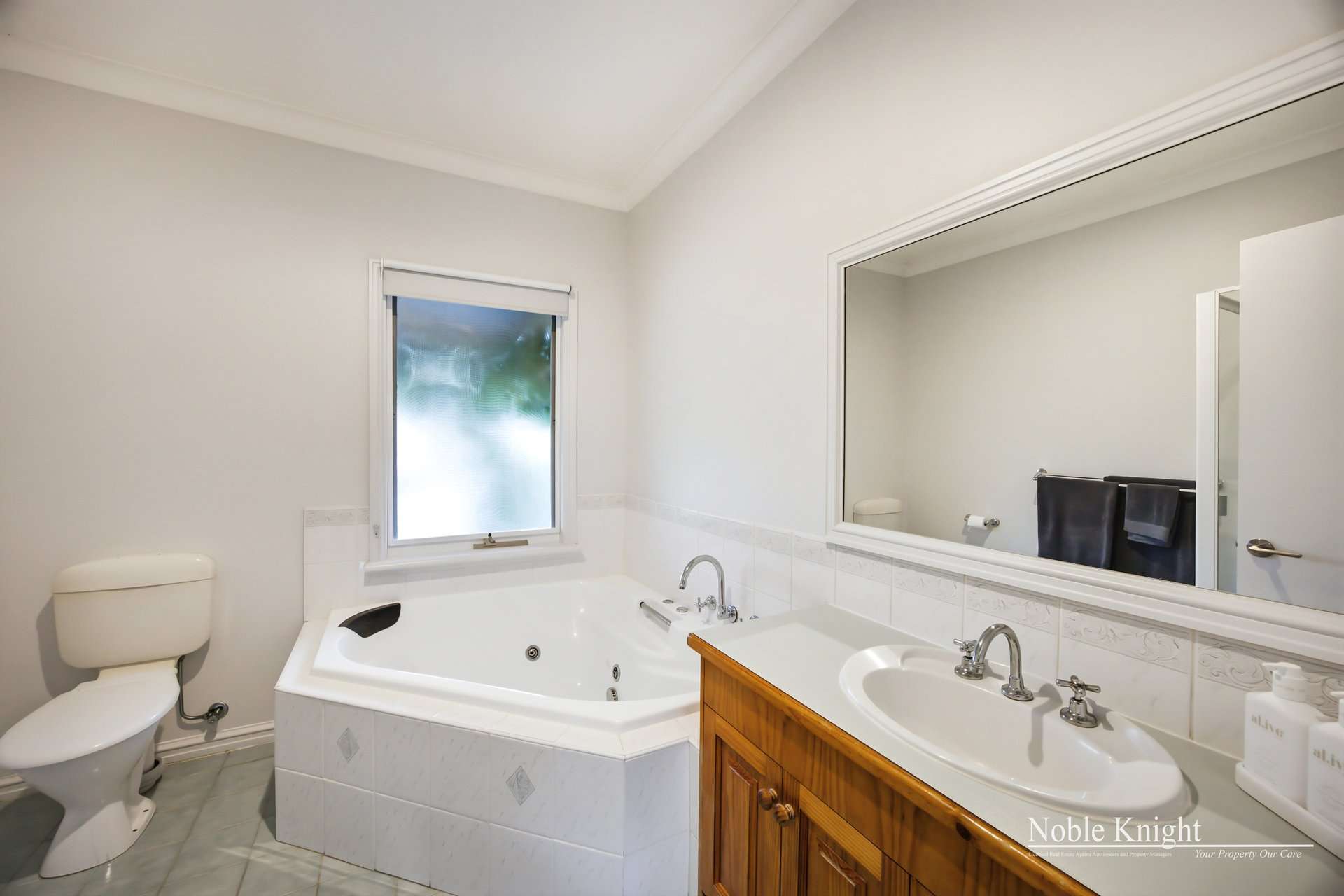 643 Spring Valley Road, Flowerdale For Sale by Farmbuy.com - image 21
