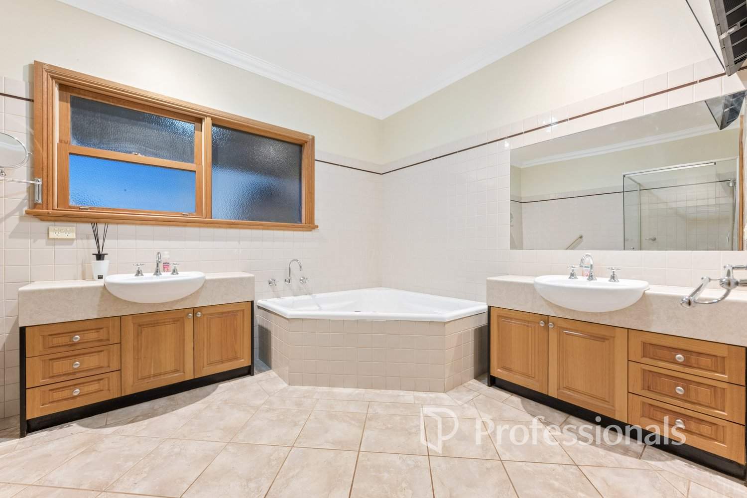 1257-1273 Karadoc Avenue, Irymple For Sale by Farmbuy.com - image 10