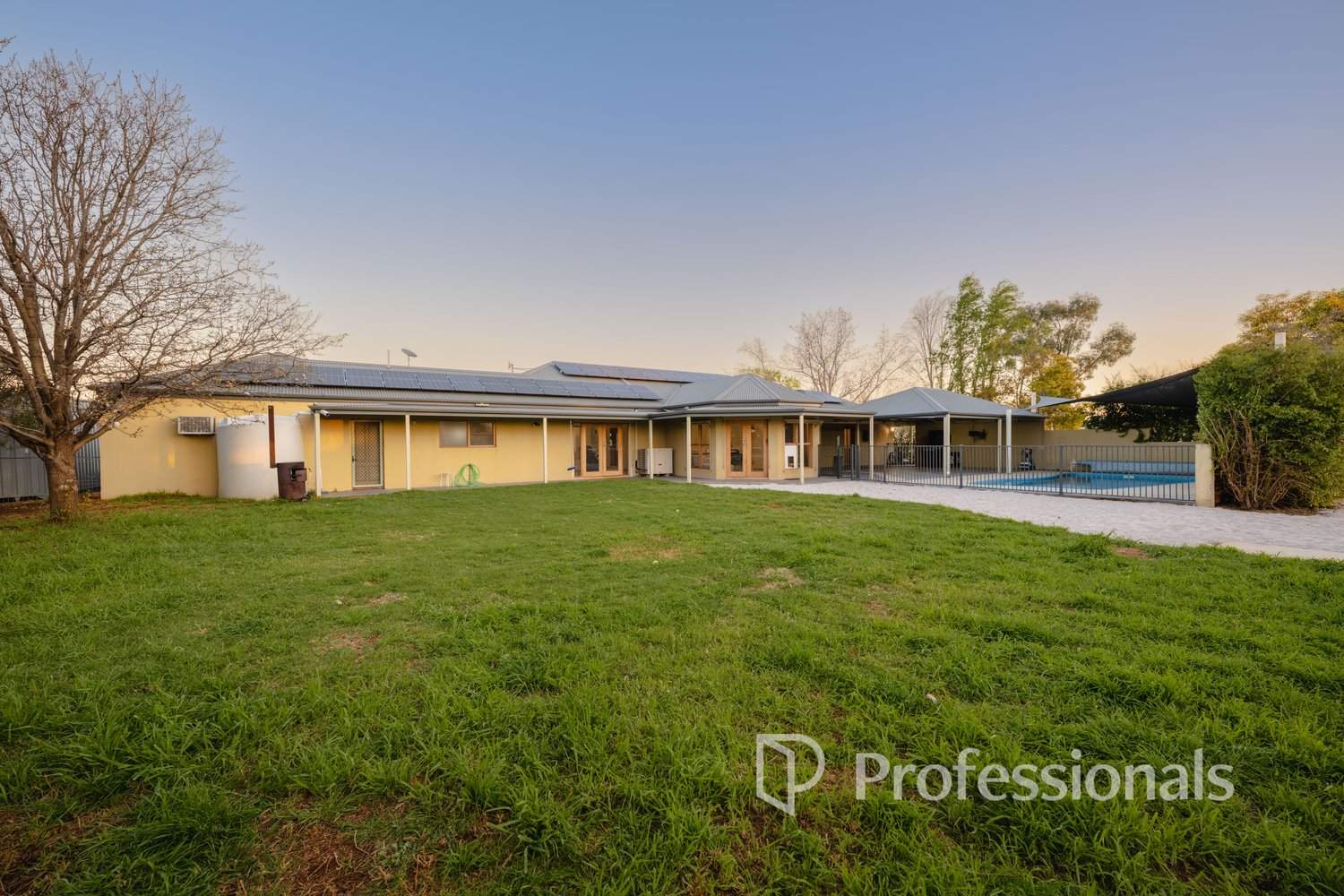 1257-1273 Karadoc Avenue, Irymple For Sale by Farmbuy.com - image 17