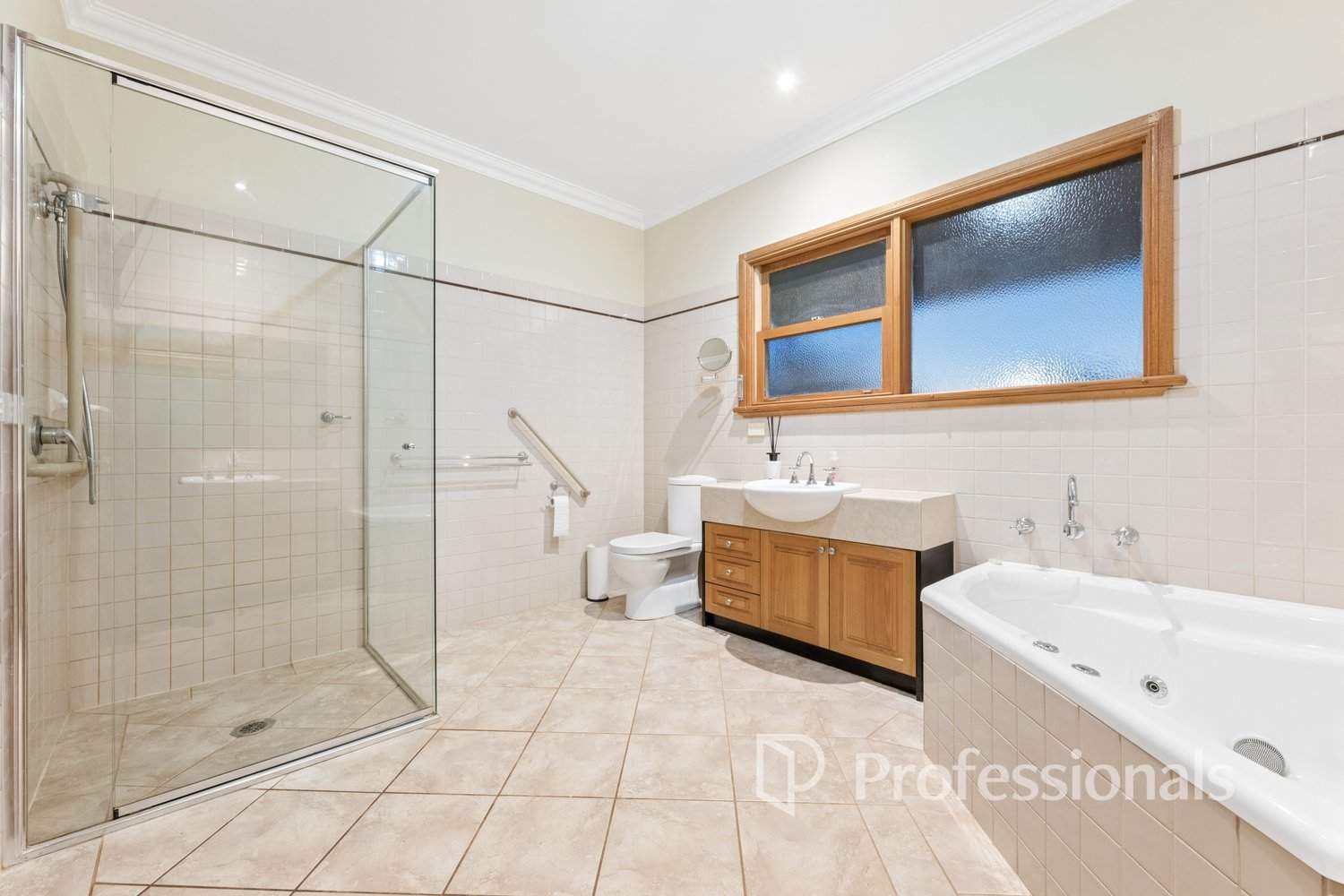 1257-1273 Karadoc Avenue, Irymple For Sale by Farmbuy.com - image 11