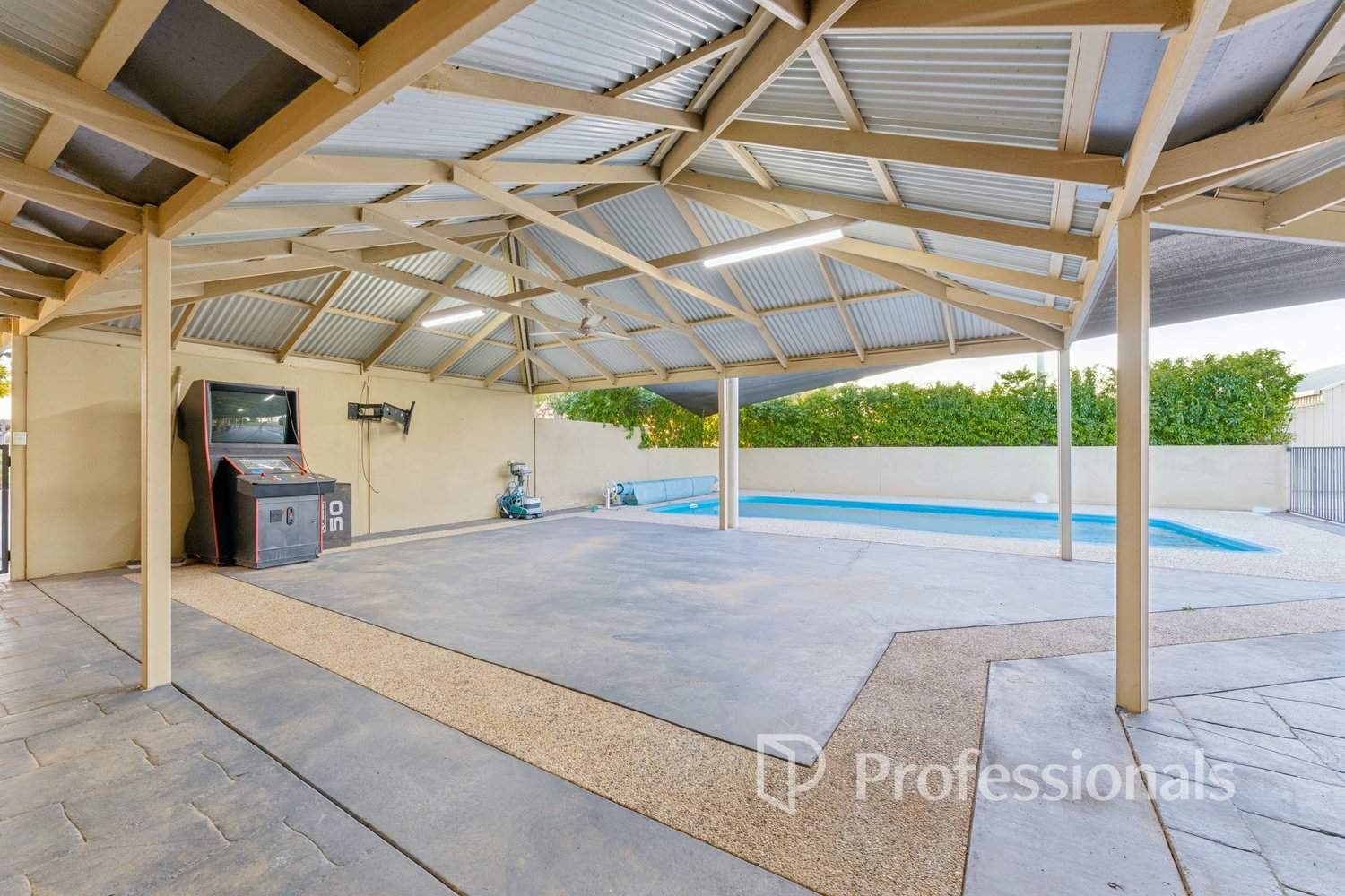 1257-1273 Karadoc Avenue, Irymple For Sale by Farmbuy.com - image 19