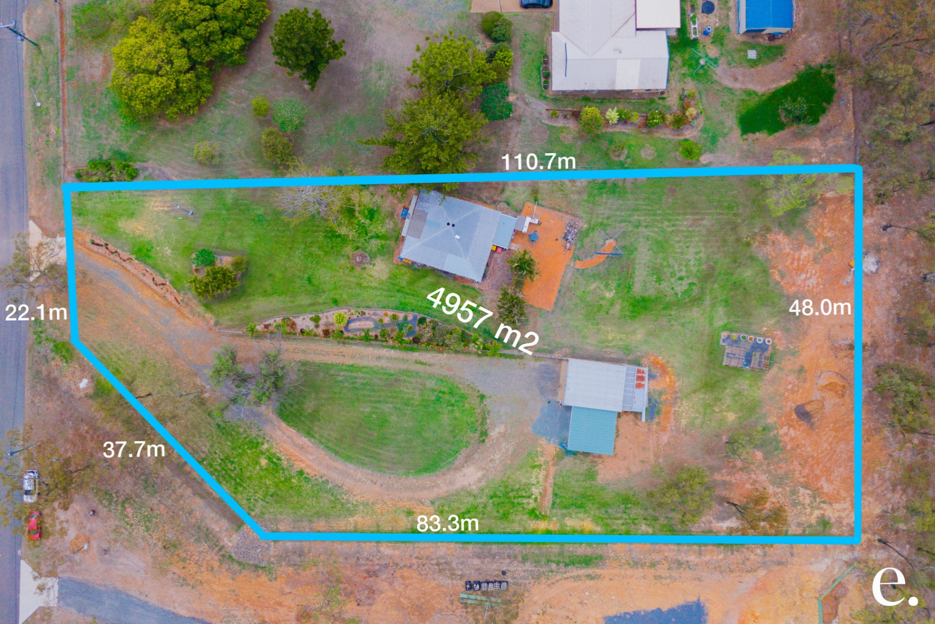 9 Ballard Street, Lakes Creek For Sale by Farmbuy.com - image 2