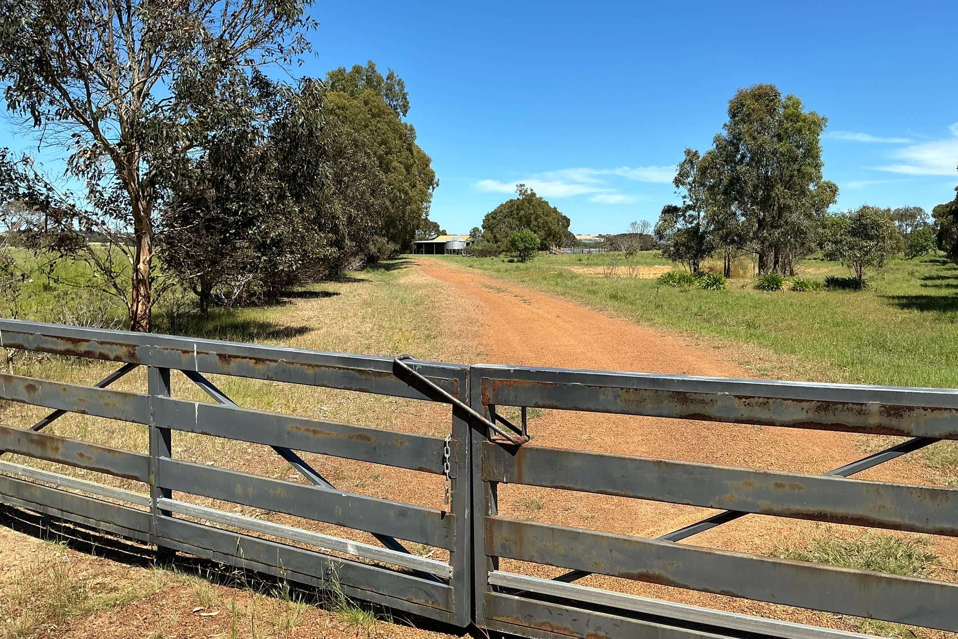 340 & 464 Birchmore Road, Birchmore For Sale by Farmbuy.com - image 19