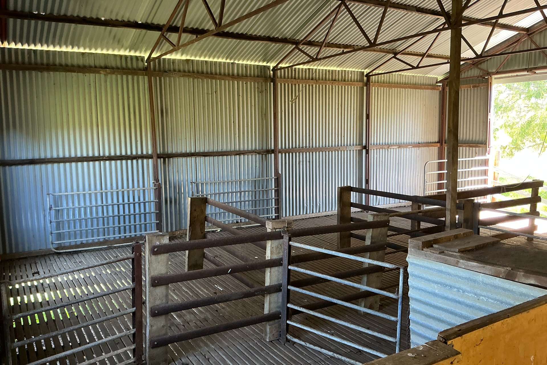 340 & 464 Birchmore Road, Birchmore For Sale by Farmbuy.com - image 4