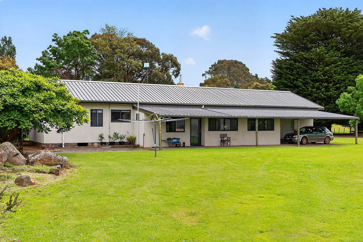 'Moorilah' 318 Jelbarts Road, Gerrigerrup For Sale by Farmbuy.com - image 11