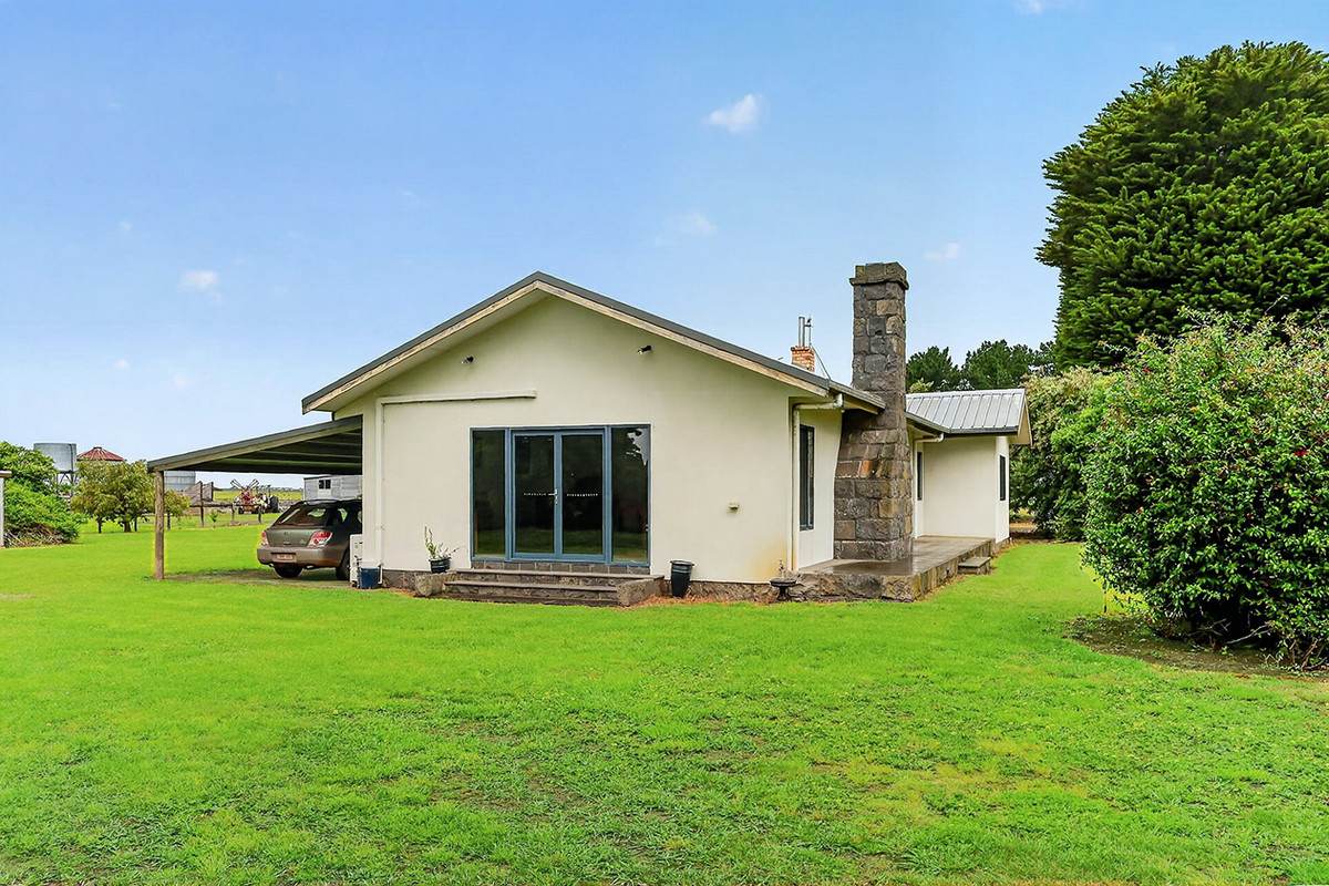'Moorilah' 318 Jelbarts Road, Gerrigerrup For Sale by Farmbuy.com - image 5