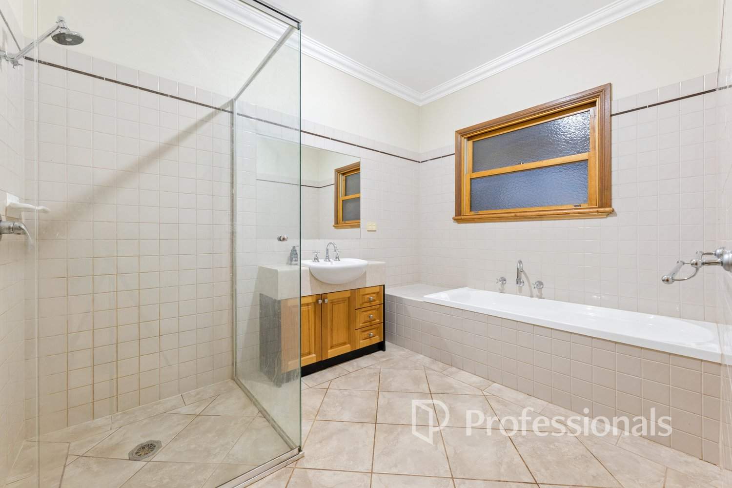 1257-1273 Karadoc Avenue, Irymple For Sale by Farmbuy.com - image 7