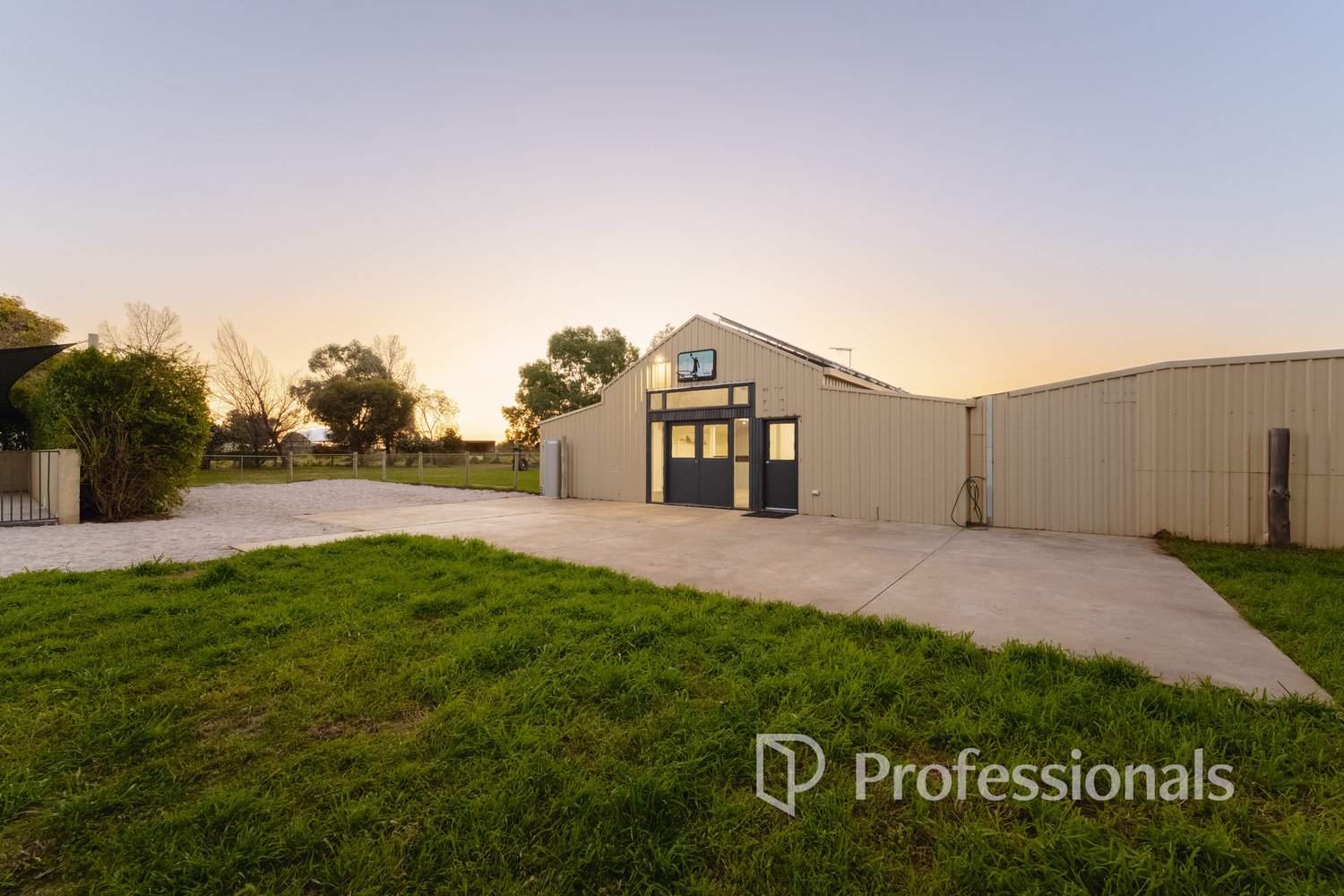 1257-1273 Karadoc Avenue, Irymple For Sale by Farmbuy.com - image 22