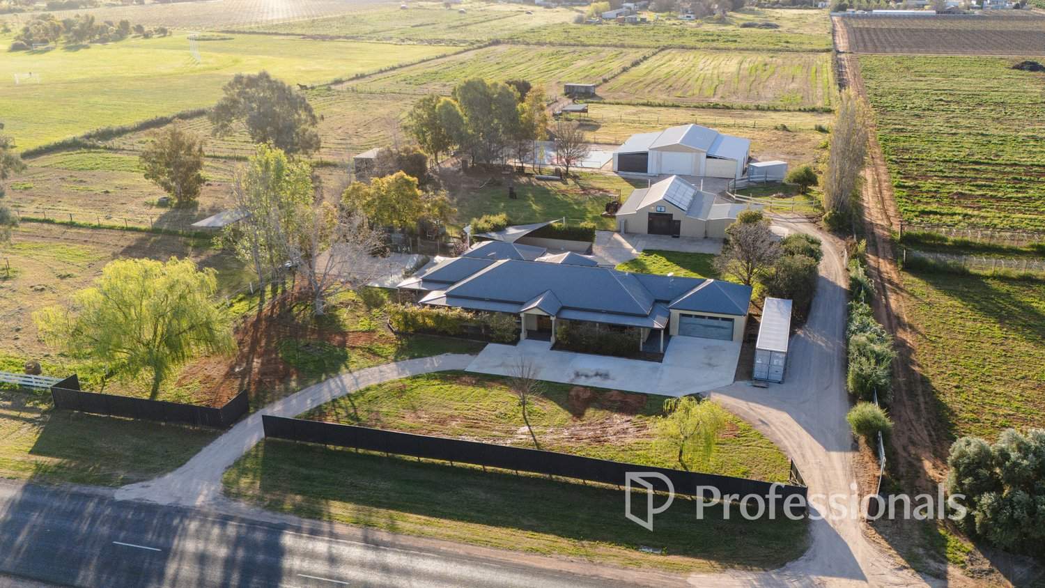 1257-1273 Karadoc Avenue, Irymple For Sale by Farmbuy.com - image 31