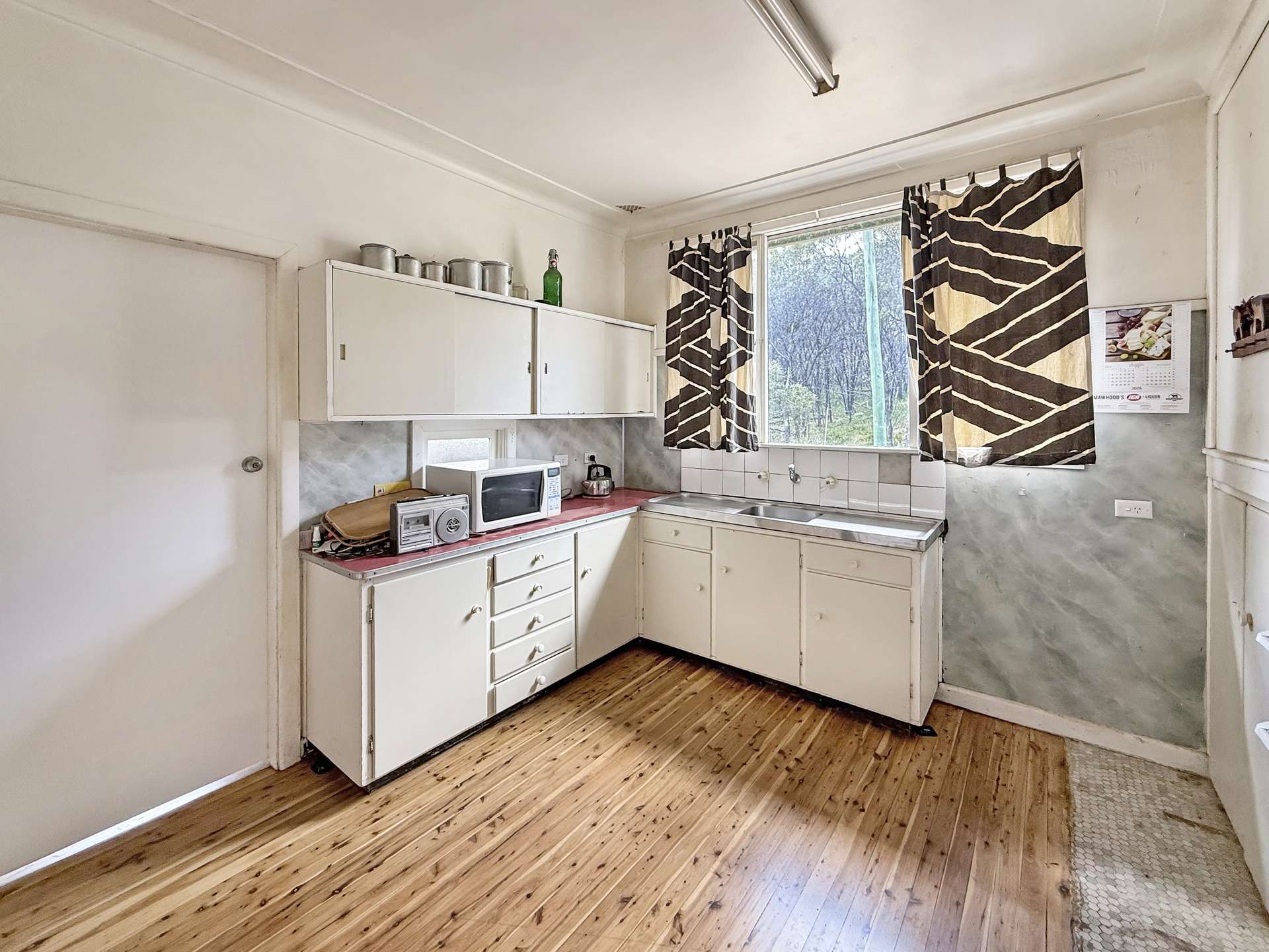 808 Gooloogong Road, Grenfell For Sale by Farmbuy.com - image 3