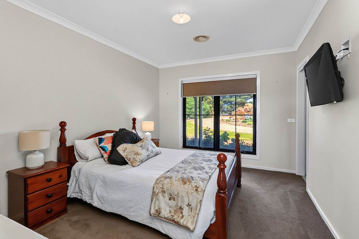 98 Grassmere-Hexham Road, Grassmere For Sale by Farmbuy.com - image 8