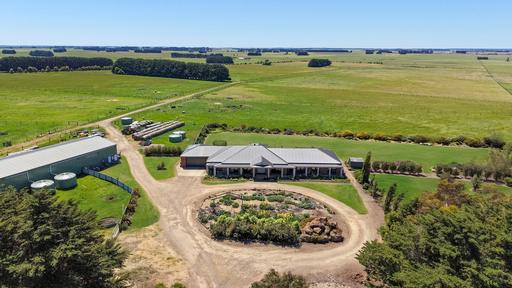 Farm For Sale - VIC - Grassmere - 3281 - Premium Rural Living – Outstanding Improvements 