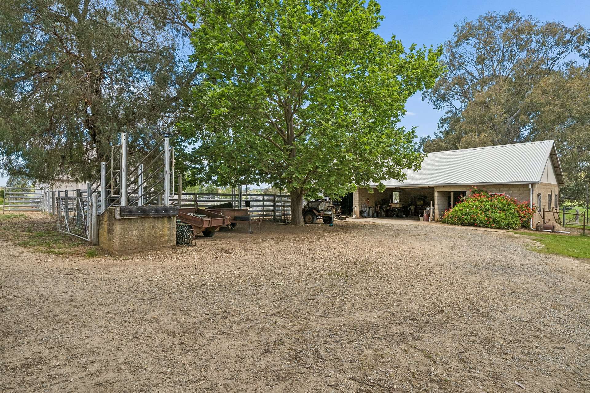 864 Great Alpine Road, Tarrawingee For Sale by Farmbuy.com - image 29